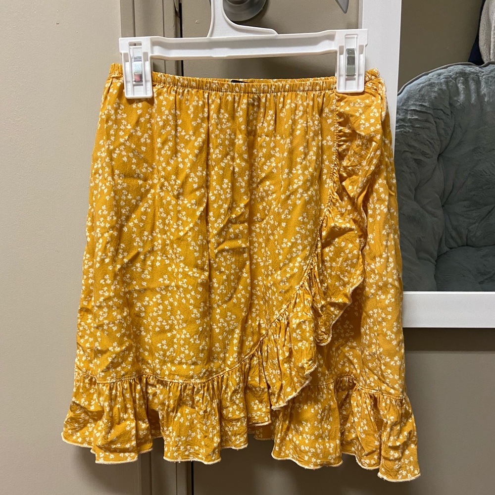 Brandy Melville Skirt